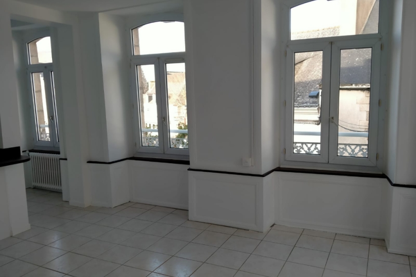 Centre Ville PLOERMEL, appartement - Photo 2