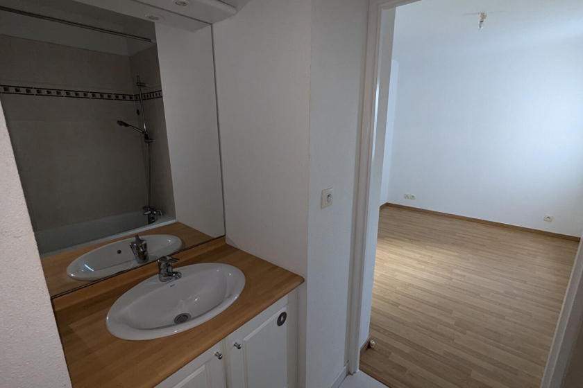 A LOUER PLOERMEL, Appartement de 34m²  avec Balcon - Photo 6
