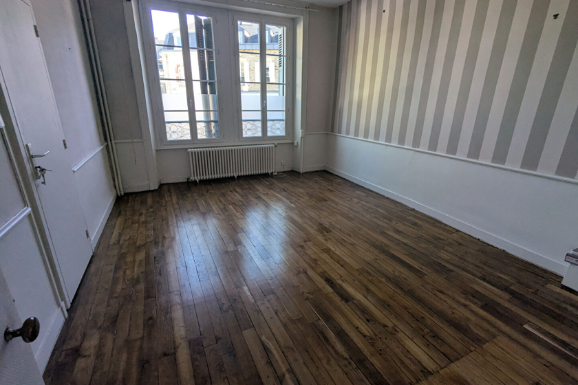 Commercial premises in Ploërmel, 44 m2 - Photo 1