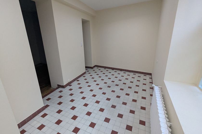 Commercial premises in Ploërmel, 44 m2 - Photo 5