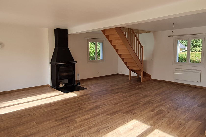 A Louer Maison Josselin 4 pièce(s) 121 m2 - Photo 2