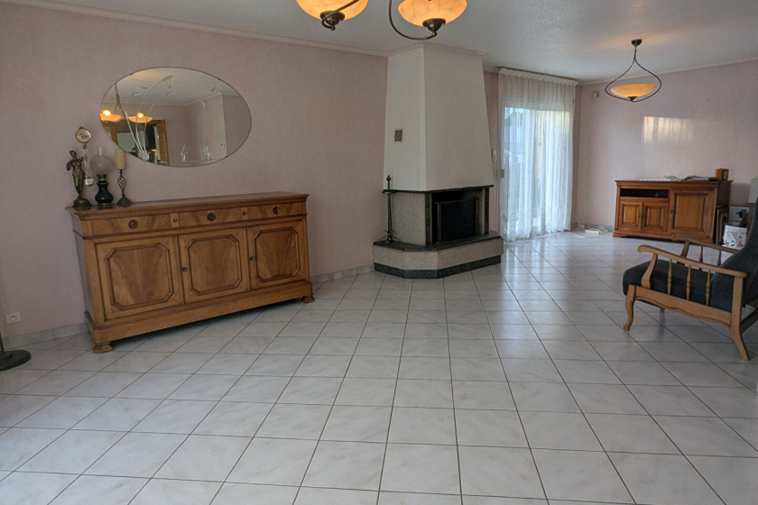  - Photo 7