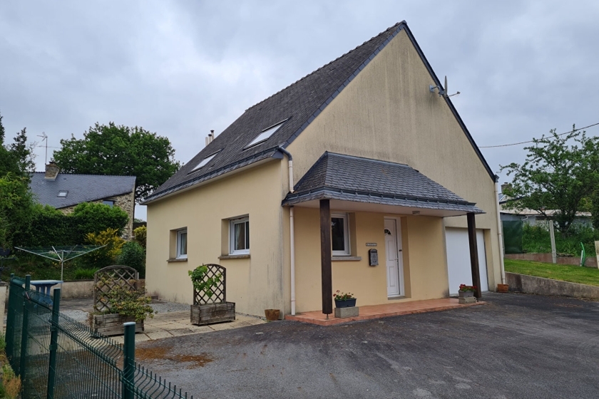 Maison Guillac 4 pièce(s) 93 m2 - Photo 1