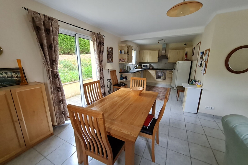 Maison Guillac 4 pièce(s) 93 m2 - Photo 5