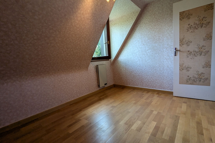 Maison Guillac 6 pièce(s) 139 m2 - Photo 12