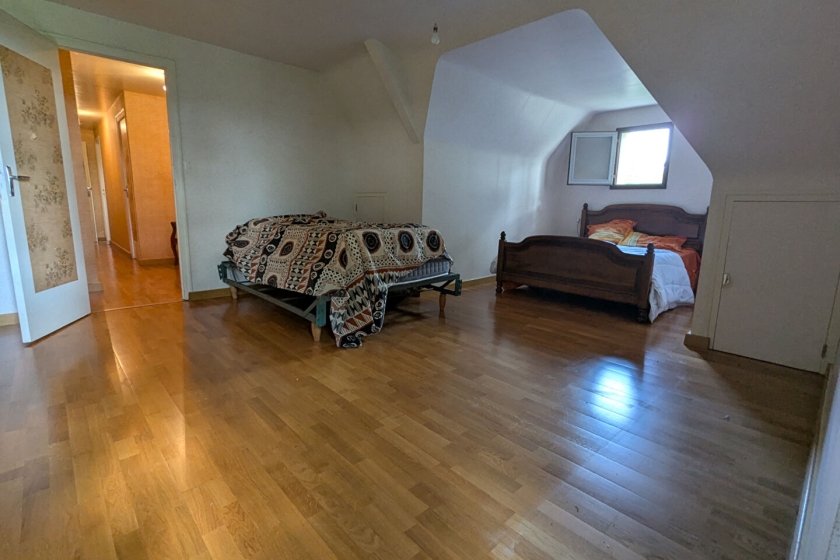 Maison Guillac 6 pièce(s) 139 m2 - Photo 9