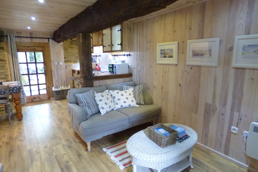 Lovely character property with a gite for sale Nr PLOERMEL and JOSSELIN - Photo 11