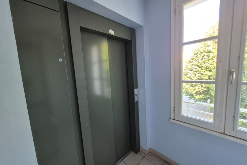 Immeuble tertiaire Josselin 770 m2 - Photo 17