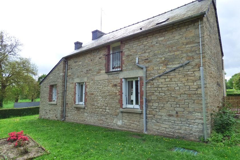 Maison Lizio 4 pièce(s) 87 m2 - Photo 2