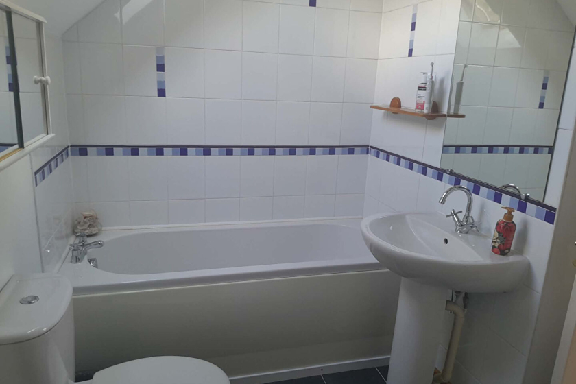 Brittany Cotes d'armor - jolie maison de 4 chambres + 1 appartement d'1 chambre - Photo 16