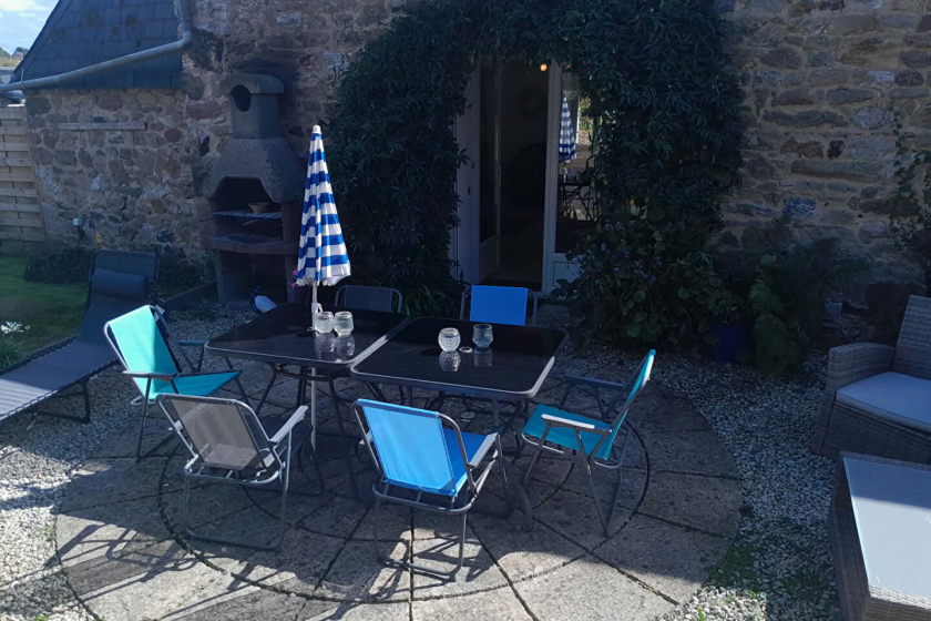 Brittany Cotes d'armor - jolie maison de 4 chambres + 1 appartement d'1 chambre - Photo 6