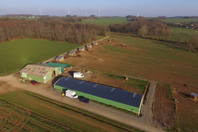 Propriété équestre sur plus de 8 hectares au coeur de la Bretagne - Photo 1